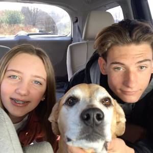 Meet your Posher, Traci